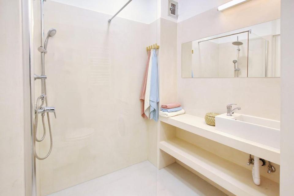 Pau Stylish Studios In The Heart Of Budapest Luaran gambar